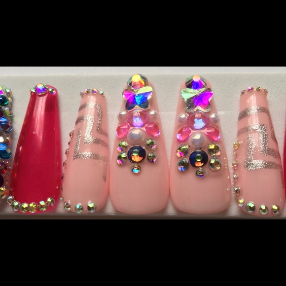 BabiiGurl Pink Press on Nails - Picture 5 of 9